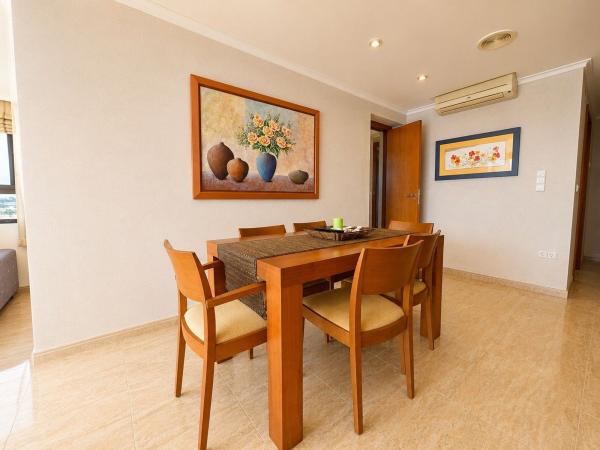 Venta de piso en Piso en Zona Sierra Helada, Benidorm, Benidorm
thumbnail 3