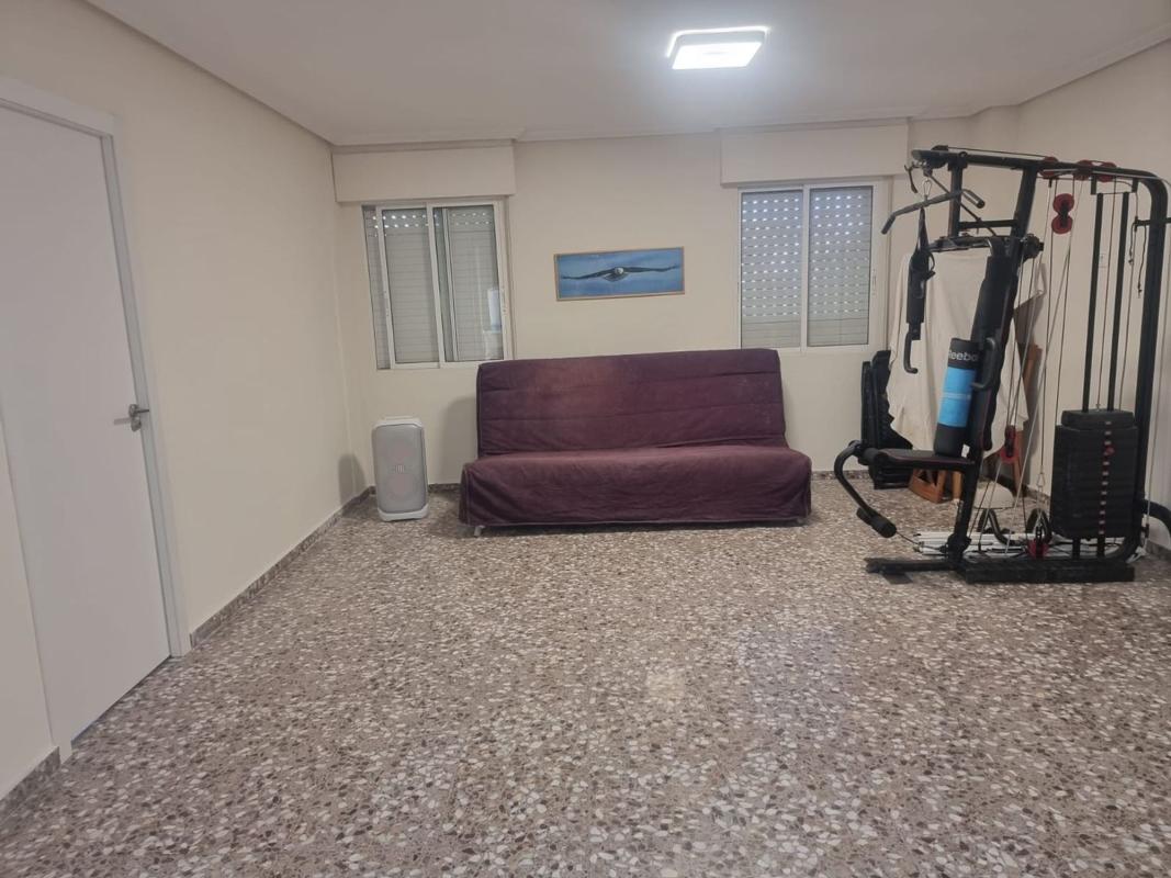 Недвижимость на продажу и в аренду в Испании photo 1