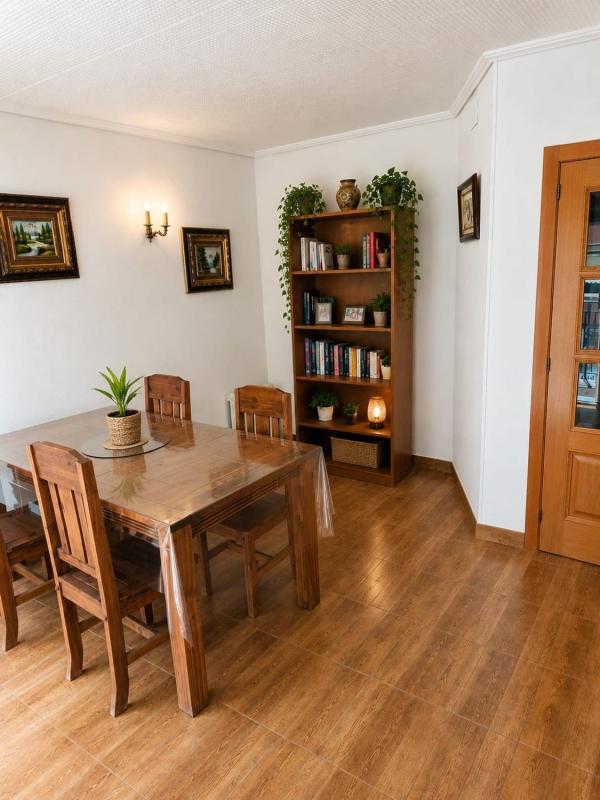 Sale of apartment in Piso en Calle Angel, 4, Centro, Elche / Elx, Elche / Elx
photo 2