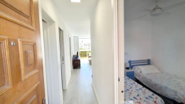 Продажа квартиры на Piso en Avenida de Niza, Playa de San Juan, Alicante / Alacant, Аликанте / Алакант
 photo 2