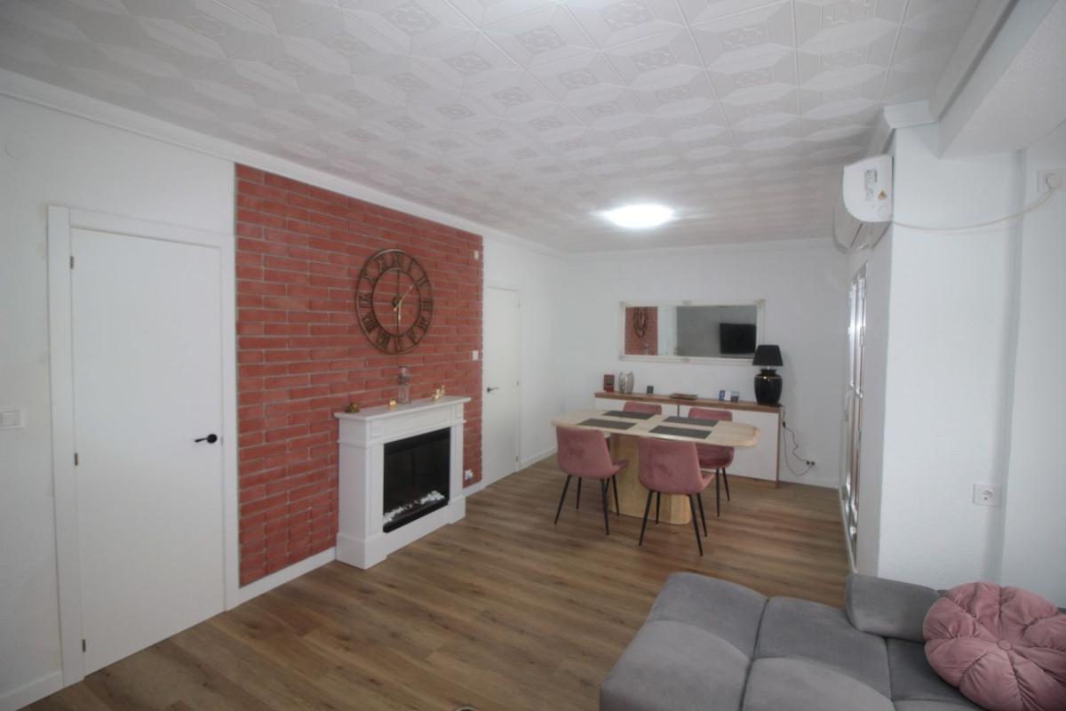 Sale of apartment in Piso en Carolinas Altas, Alicante / Alacant, Alicante
photo 1