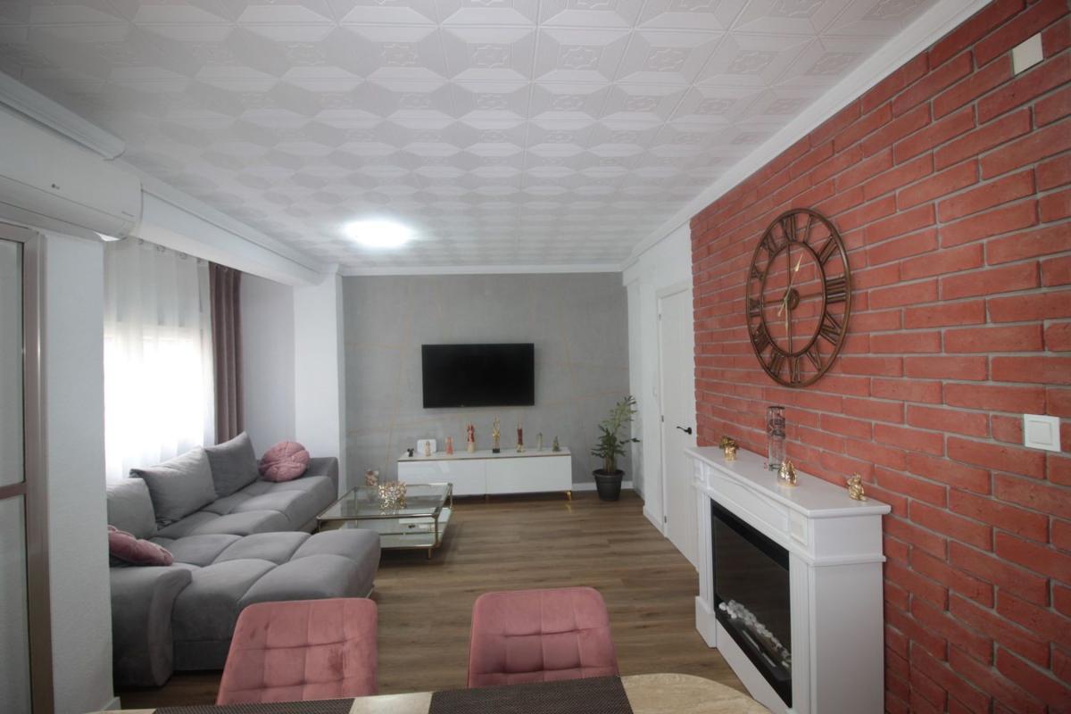 Sale of apartment in Piso en Carolinas Altas, Alicante / Alacant, Alicante
photo 2