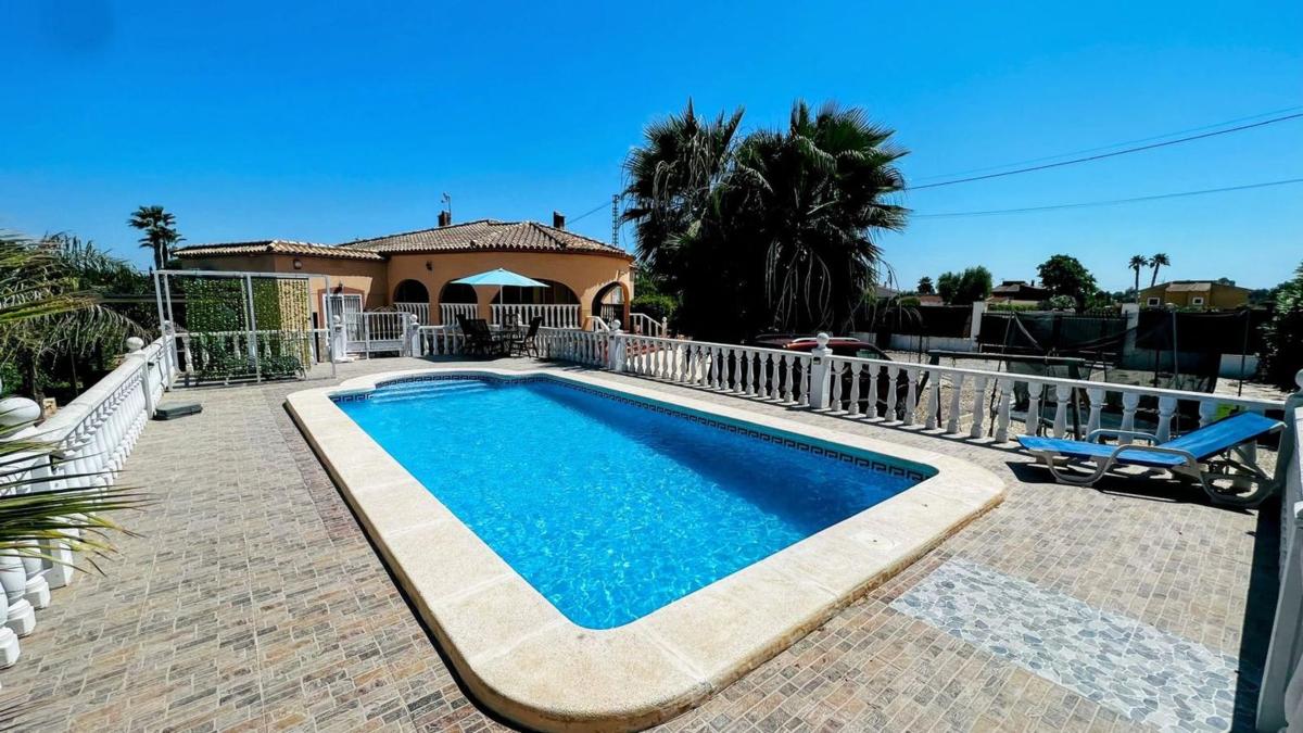 Propiedades en venta y alquiler en España photo 1