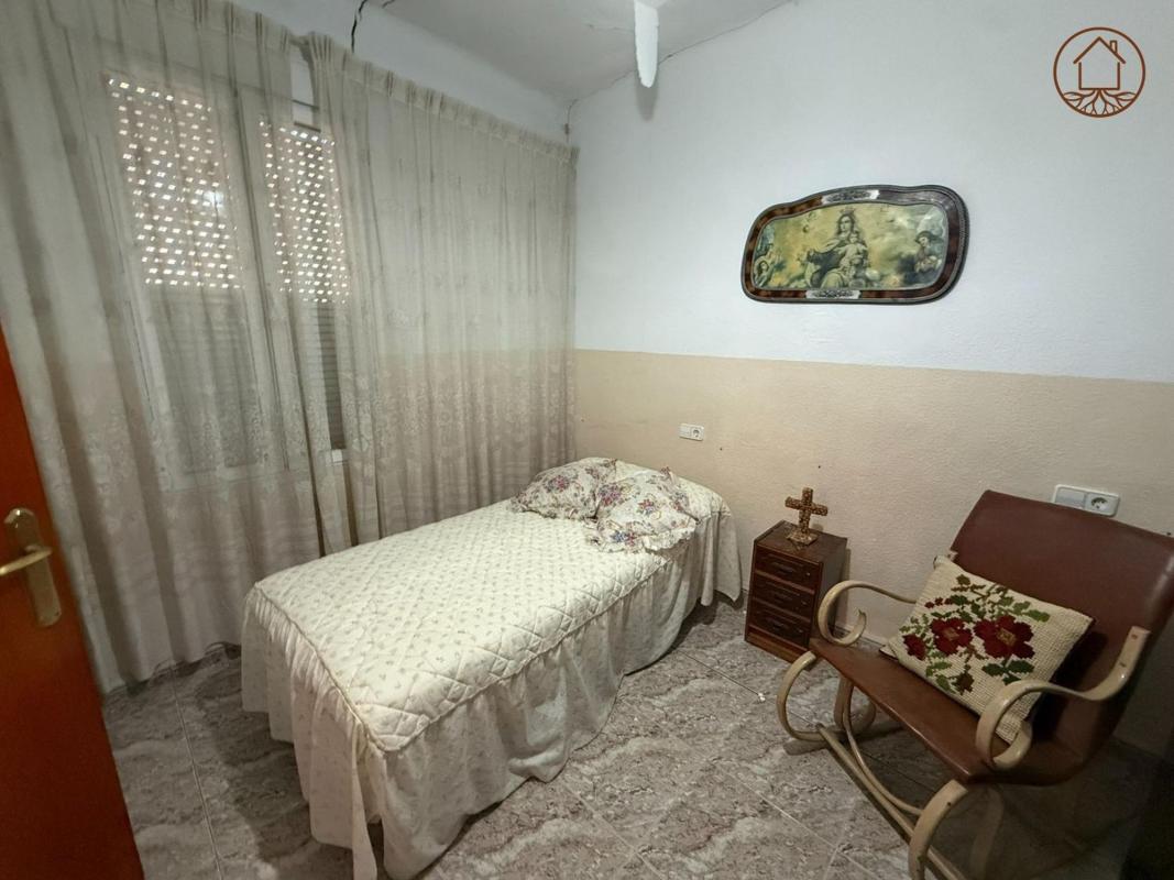 Properties for sale and rent in Spain photo 5