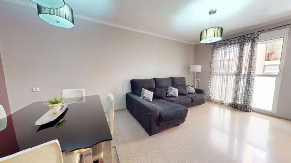 Venta de piso en Piso en San Crispin, Plaza de Toros - Avenida Chapí - Trinquete, Elda, Elda
thumbnail 1