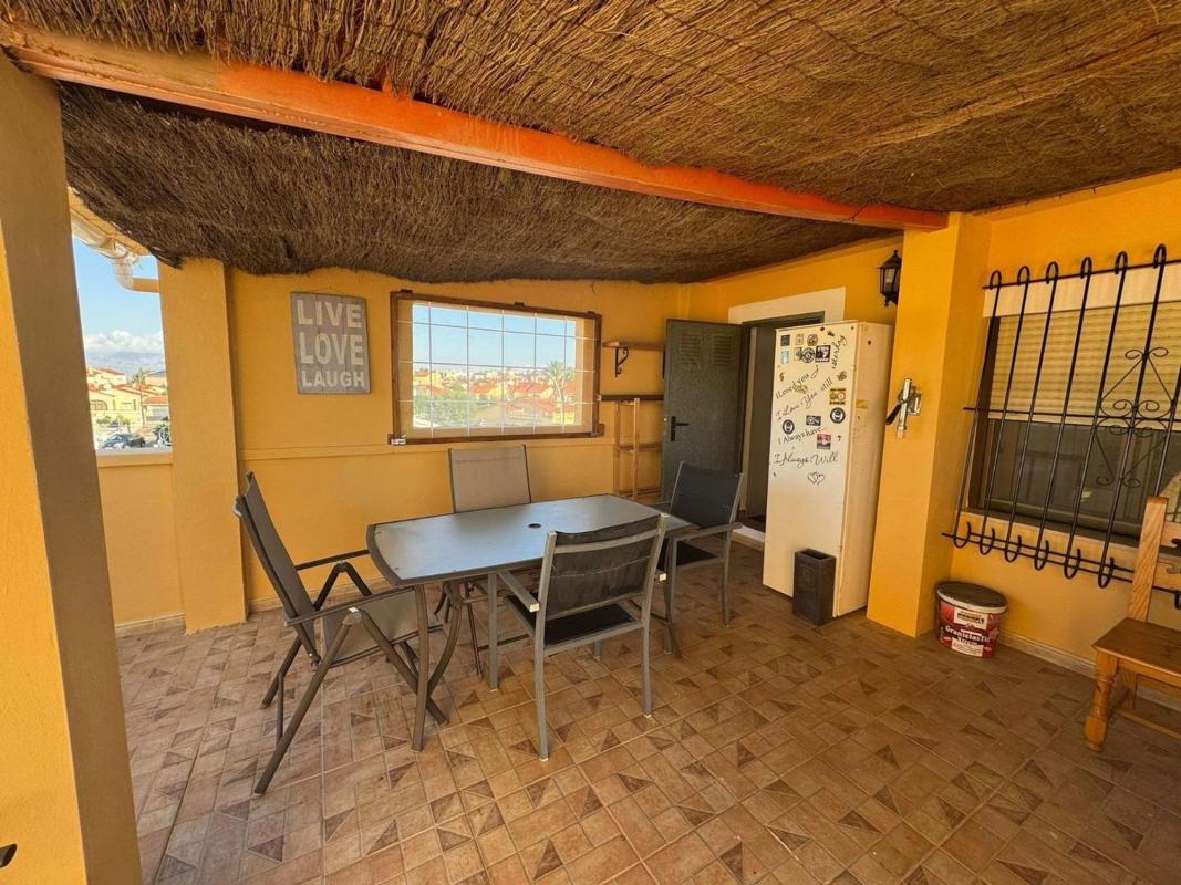 Sprzedaż szeregowego domku w  Chalet adosado en Calle Andalucía, 70, San Fulgencio , San Fulgencio photo 4