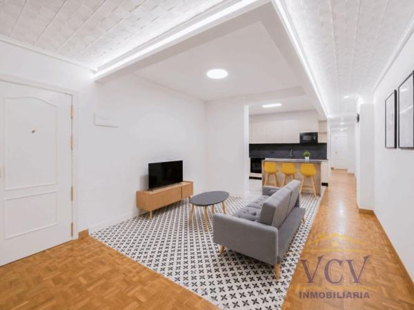 Продажа квартиры на Piso en Calle Reis Catòlics, Ensanche-Diputación, Alicante / Alacant, Аликанте / Алакант
photo 1