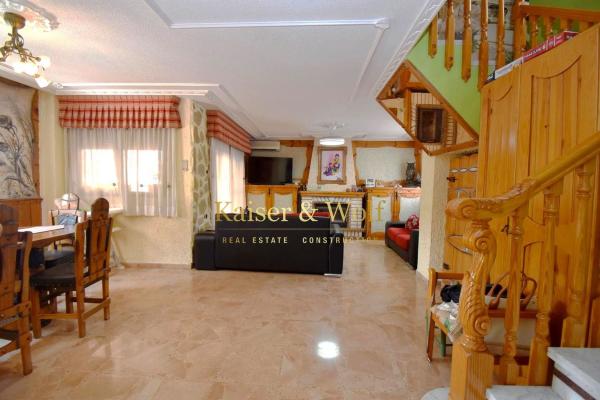 Chalet adosado en Calle Sendra, Crevillente photo 1