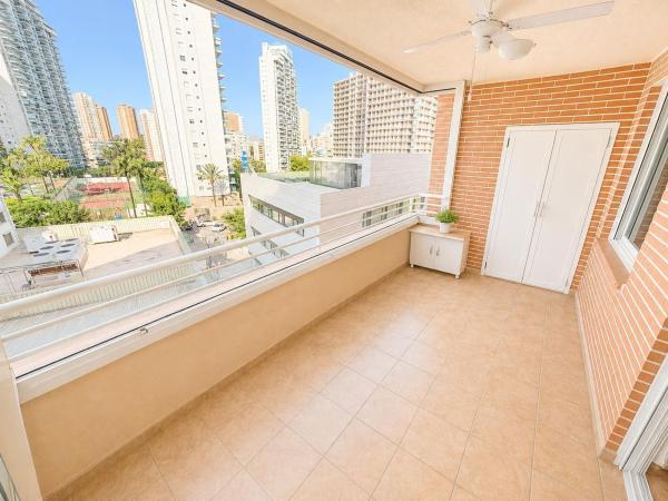 Продажа квартиры на Piso en Calle Tramuntana s/n, Mirador de la Cala - Benimar, La Villajoyosa / Vila Joiosa, Ла Виллахойоса / Вила Хойоса
thumbnail 2