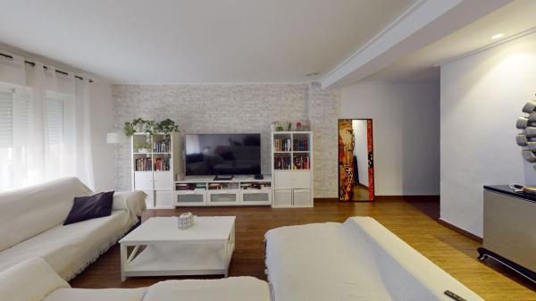 Sale of flat in Piso en Calle Mariano Perez Vives, Carrús Oeste, Elche / Elx, Elche / Elx
thumbnail 2