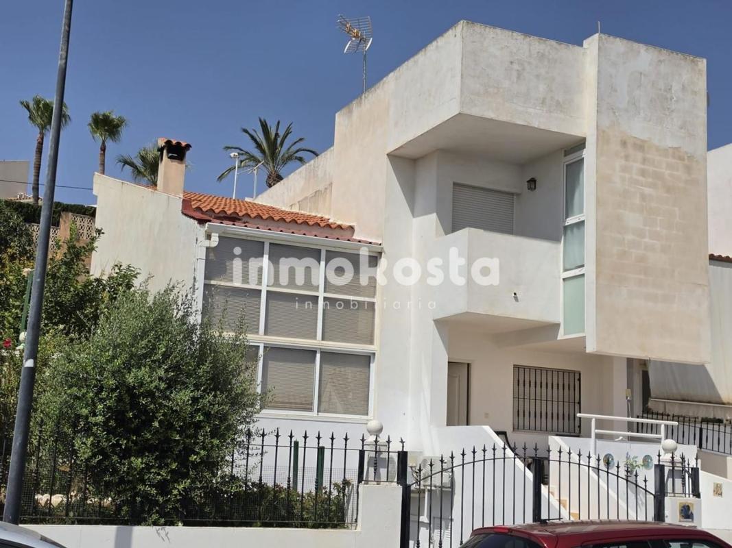Недвижимость на продажу и в аренду в Испании photo 3