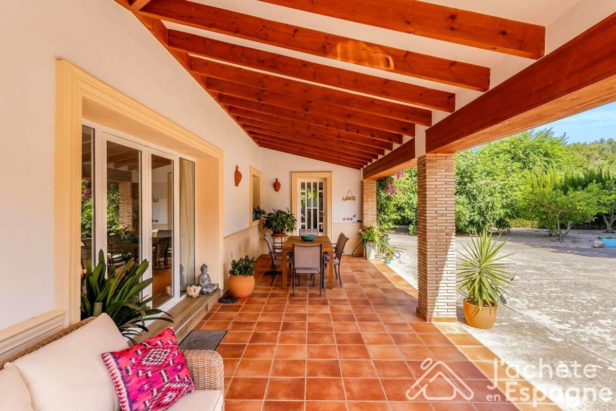 Propiedades en venta y alquiler en España photo 4