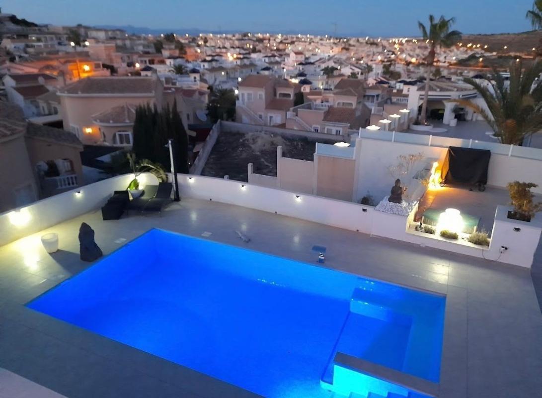 Propiedades en venta y alquiler en España photo 5