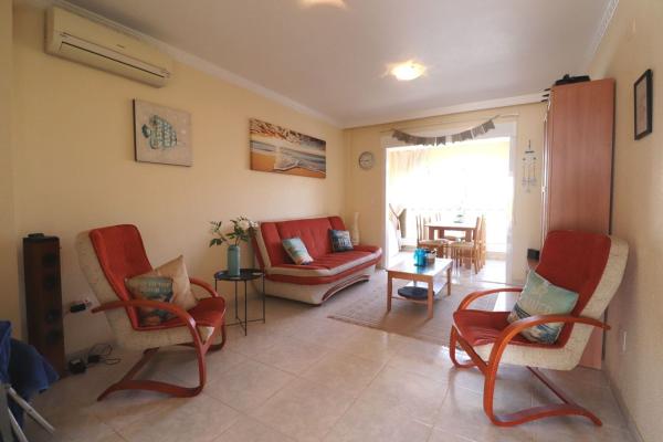 Chalet adosado en Benijofar thumbnail 2