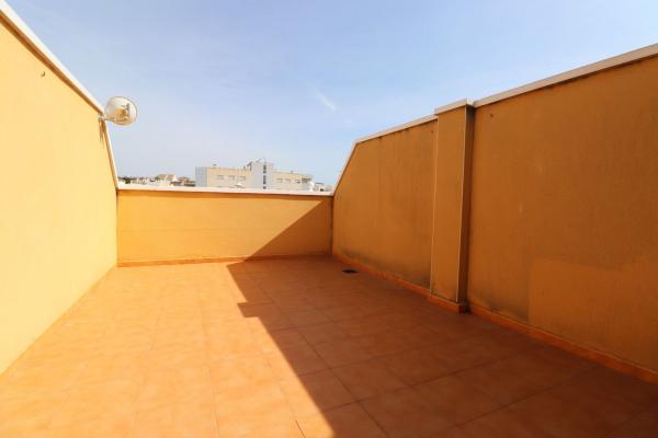 Chalet adosado en Benijofar photo 4
