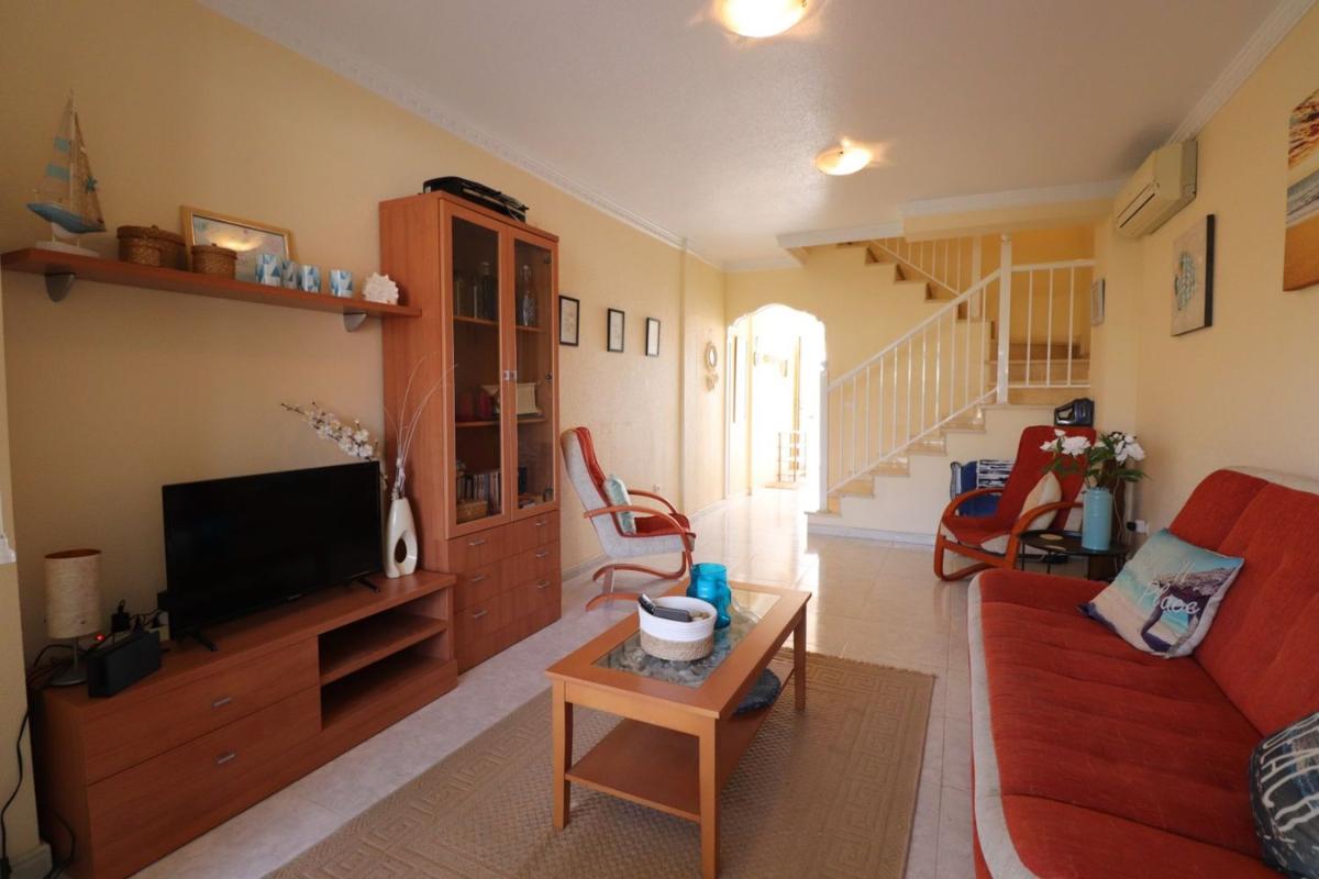 Продажа таунхауса в Chalet adosado en Benijofar , Бенихофар photo 5
