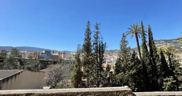 Sale of flat in Piso en Industria, Barri Eixample, Alcoy / Alcoi, Alcoy
 photo 1