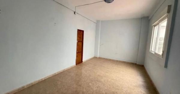 Sale of flat in Piso en Industria, Barri Eixample, Alcoy / Alcoi, Alcoy
 photo 4