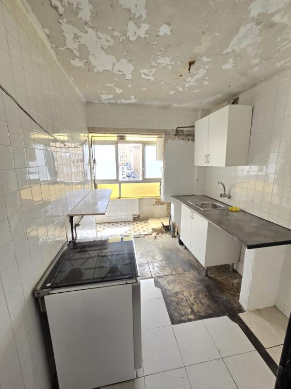 Venta de piso en Piso en Calle del Travertino, 20, Colonia Requena - Virgen del Carmen, Alicante / Alacant, Alicante / Alacant
photo 2