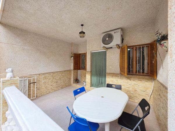 Casa o chalet independiente en Calle Andador, 23, Tamarit - Playa Lissa, Santa Pola thumbnail 3