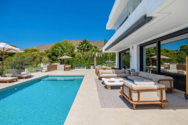 Casa o chalet independiente en Calle Londres, 11, Golf Bahía, Finestrat thumbnail 1