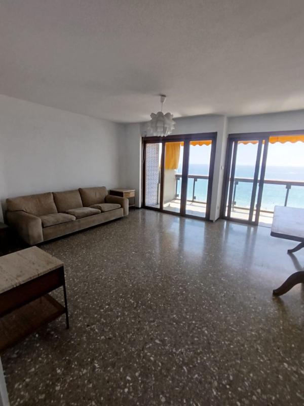 Venta de piso en Piso en Calle de la Virgen del Socorro, Raval Roig-Virgen del Socorro, Alicante / Alacant, Alicante / Alacant
photo 1
