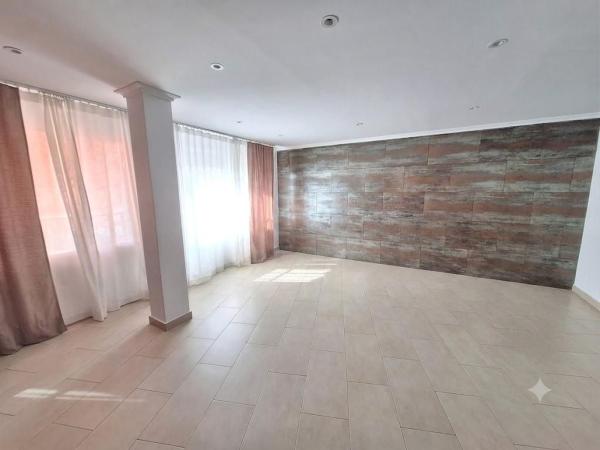 Venta de piso en Piso en Carolinas Altas, Alicante / Alacant, Alicante / Alacant
photo 1
