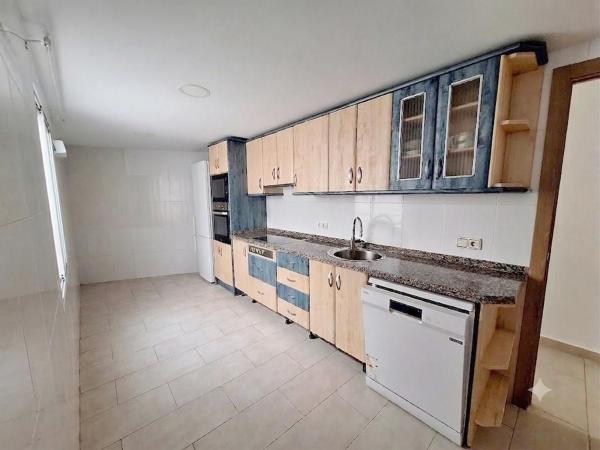 Venta de piso en Piso en Carolinas Altas, Alicante / Alacant, Alicante / Alacant
thumbnail 2