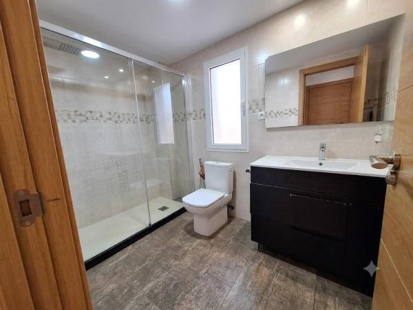 Venta de piso en Piso en Carolinas Altas, Alicante / Alacant, Alicante / Alacant
thumbnail 3