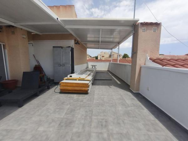 Chalet adosado en Calle Parque Júcar, San Fulgencio photo 2