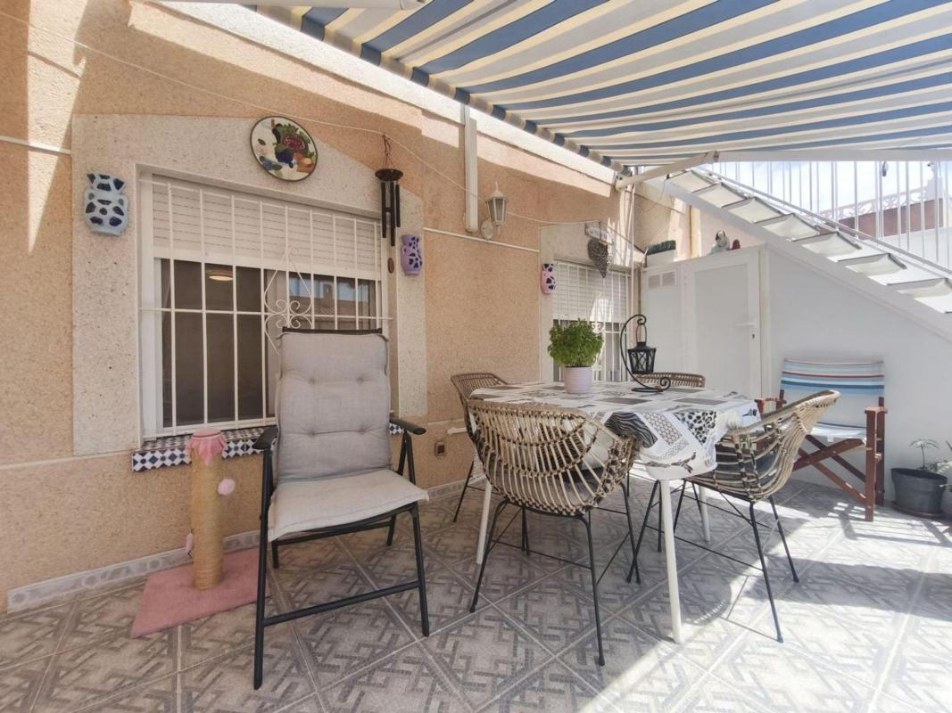 Продажа таунхауса в  Chalet adosado en Calle Parque Júcar, San Fulgencio , Сан-Фульхенсио photo 5