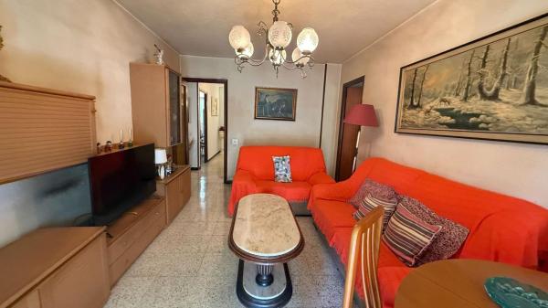 Piso en venta en Piso en Benalúa, Alicante / Alacant, Alicante / Alacant photo 1