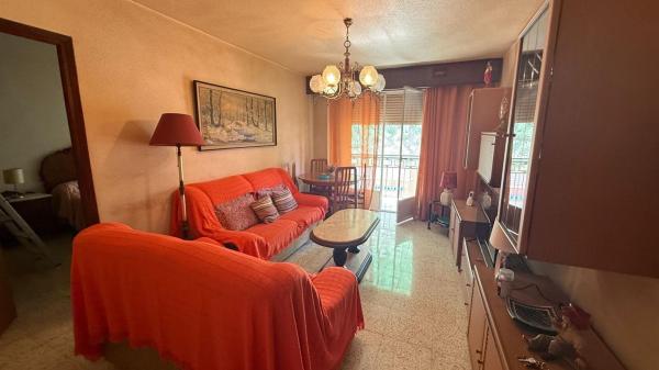 Piso en venta en Piso en Benalúa, Alicante / Alacant, Alicante / Alacant thumbnail 2