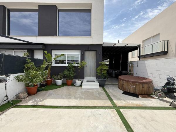 Chalet adosado en Monte y Mar, Gran Alacant thumbnail 2