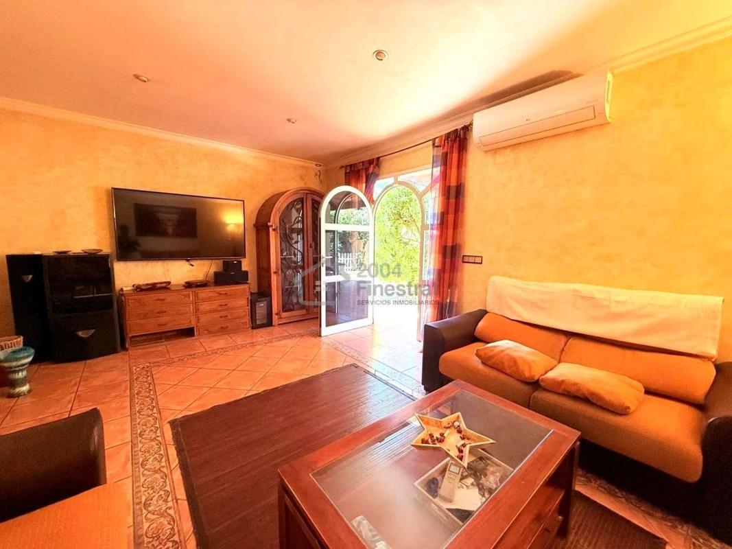 Недвижимость на продажу и в аренду в Испании photo 5