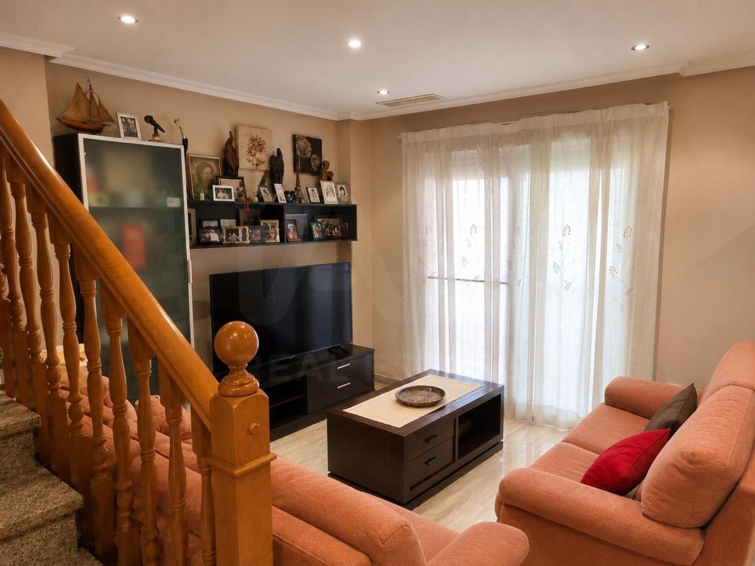 Sprzedaż szeregowego domku w  Chalet adosado en Zona norte, Santa Pola , Santa Pola photo 4