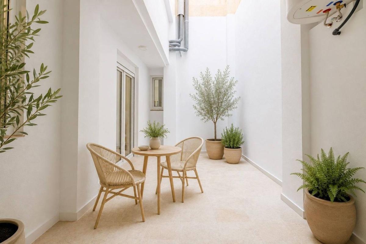 Sale of apartment in Piso en Calle Quinto Albio Horacio, Centro, Elche / Elx, Elche / Elx
photo 2