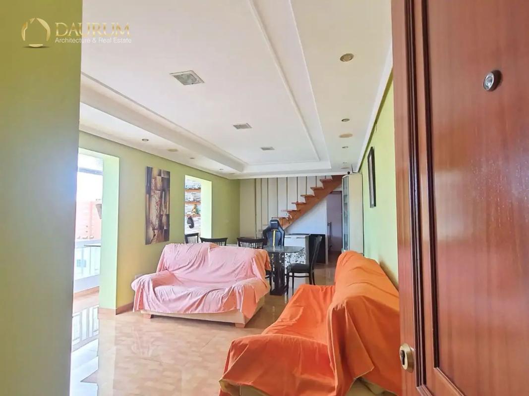 Продажа дуплекса на Dúplex en Avenida del Pino Santo, Virgen del Remedio - Parque lo Morant, Alicante / Alacant, Аликанте / Алакант photo 1