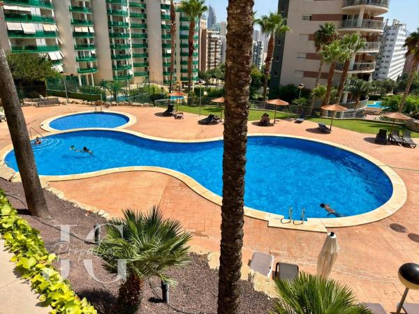 Продажа квартиры на Piso en Calle Ponent, 4, Las Azaleas - Alkadir, La Villajoyosa / Vila Joiosa, Ла Виллахойоса / Вила Хойоса
photo 1