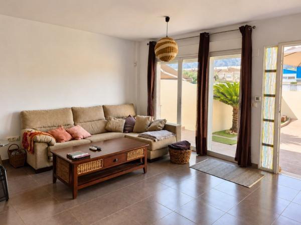 Chalet adosado en Calle Union Europea, El Verger thumbnail 3