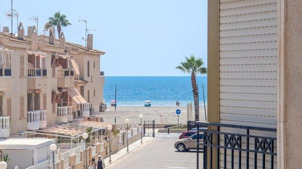 Sprzedaż mieszkania w Piso en Calle Elda, Tamarit - Playa Lissa, Santa Pola, Santa Pola
photo 1