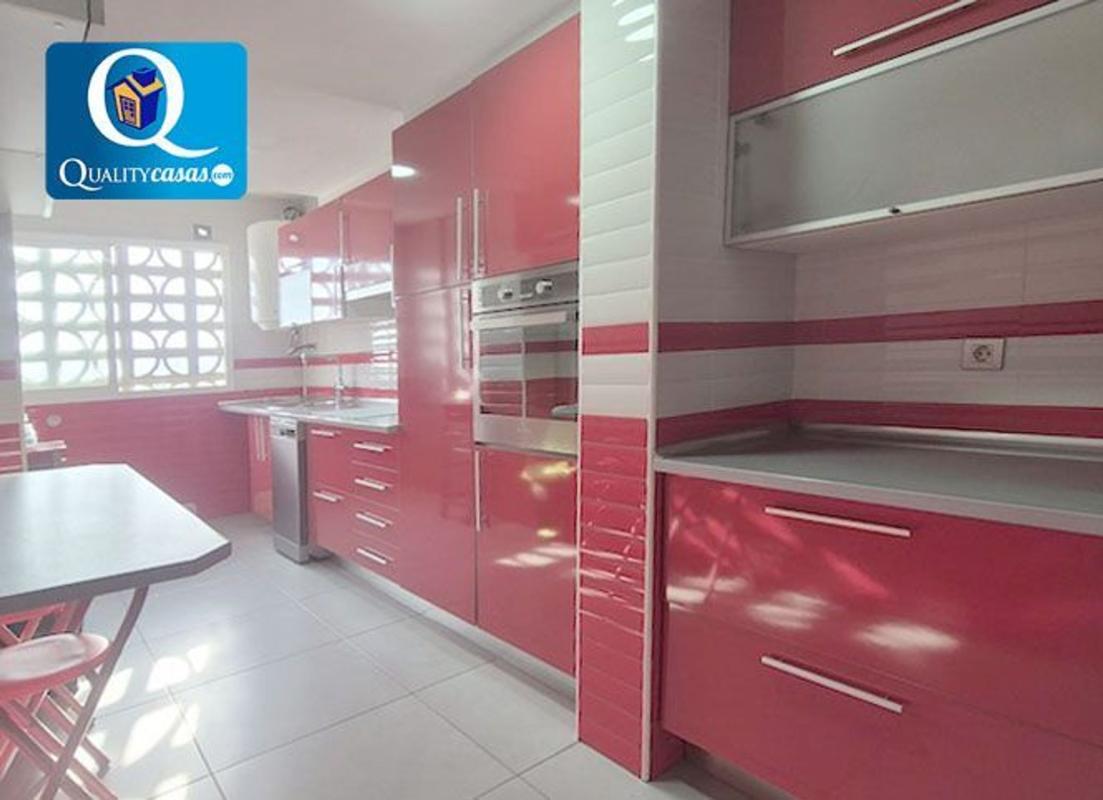Venta de piso en Piso en Virgen del Remedio - Parque lo Morant, Alicante / Alacant, Alicante / Alacant
 photo 3