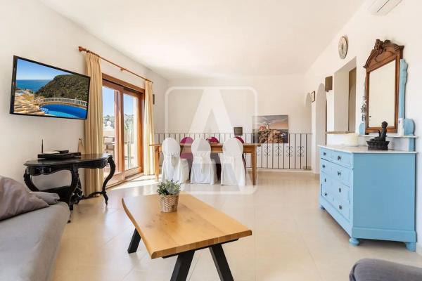 Частный шале на продаже в  Casa o chalet en Cumbre del Sol, Benitachell, Бенитачель photo 4