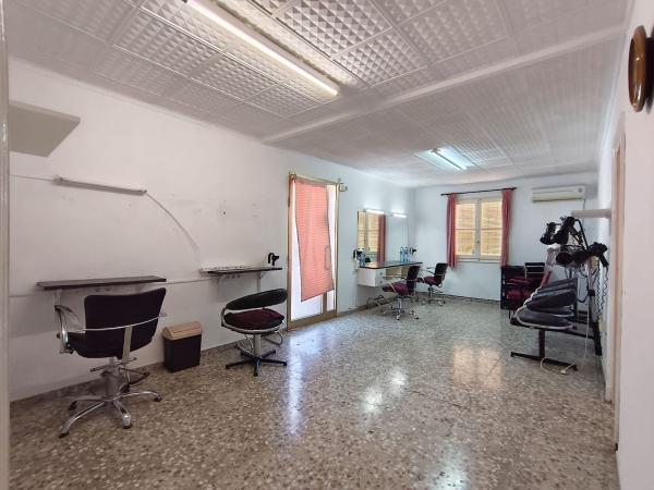 Venta de piso en Piso en Calle Villa de Chiva, Virgen del Remedio - Parque lo Morant, Alicante / Alacant, Alicante / Alacant
thumbnail 3