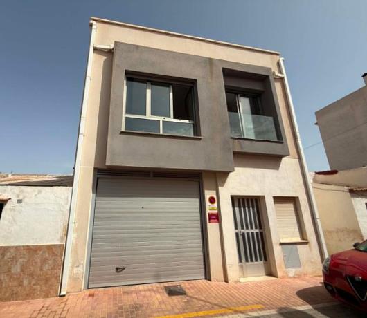 Chalet pareado en Calle Doctor Fleming, Formentera del Segura thumbnail 1