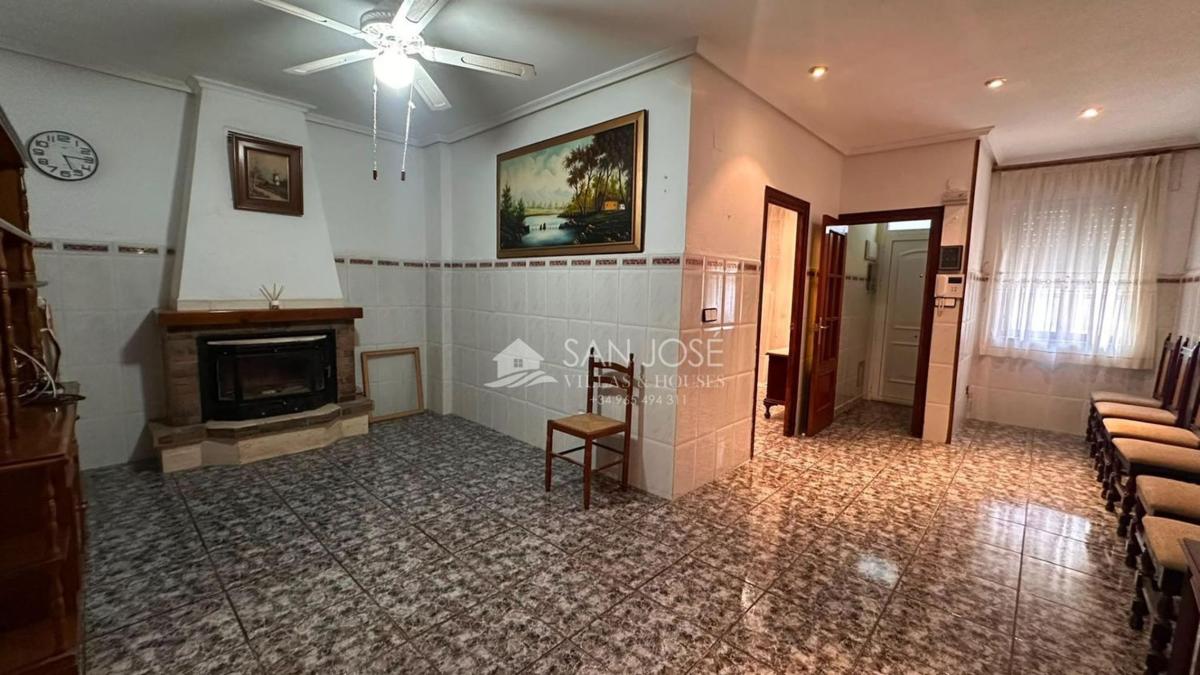 Properties for sale and rent in Spain photo 2