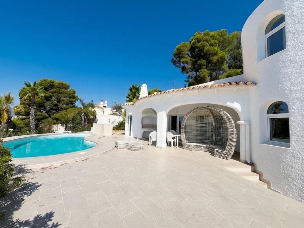 Properties for sale and rent in Spain photo 5