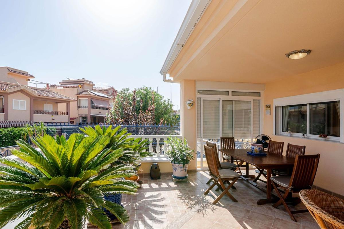 Venta de duplex en Dúplex en Urbanisation Novamar, Mediterráneo-Novamar, Gran Alacant, Gran Alacant photo 4