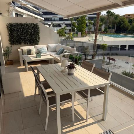 Продажа квартиры на Piso en Calle Berlin, Golf Bahía, Finestrat, Финестрат
thumbnail 1