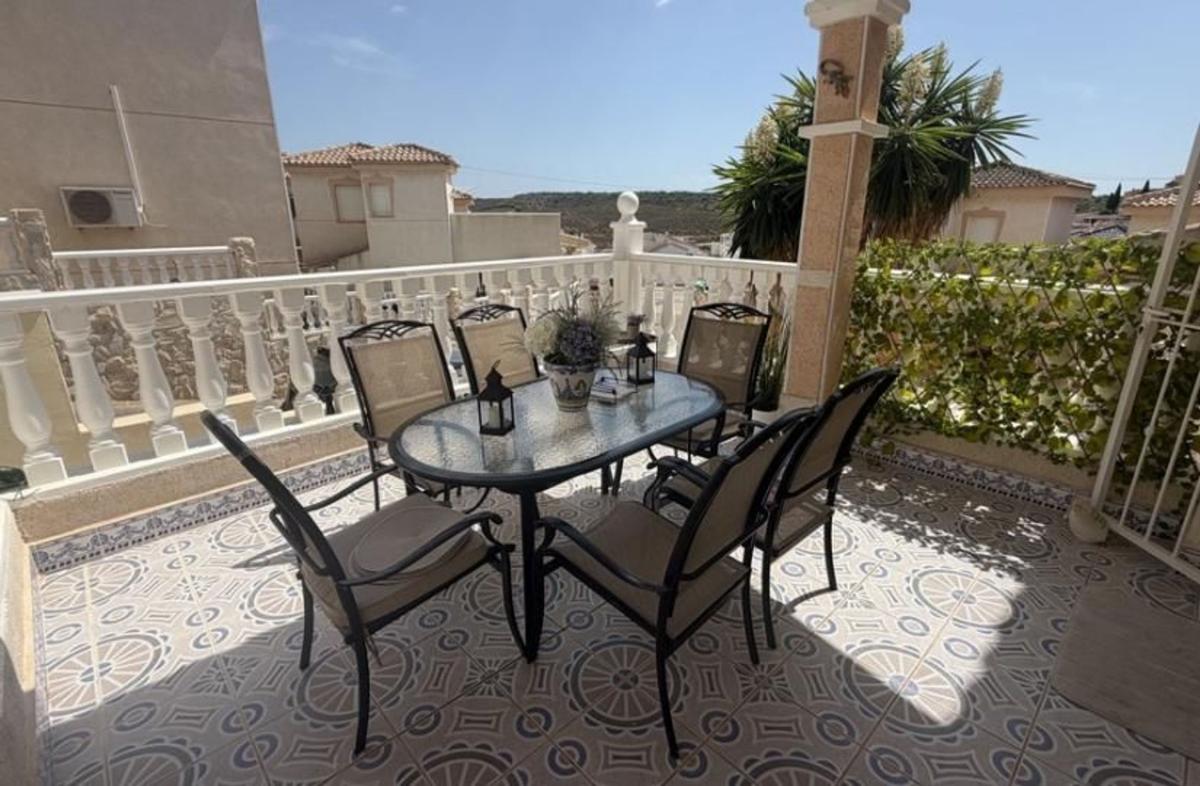 Properties for sale and rent in Spain photo 3
